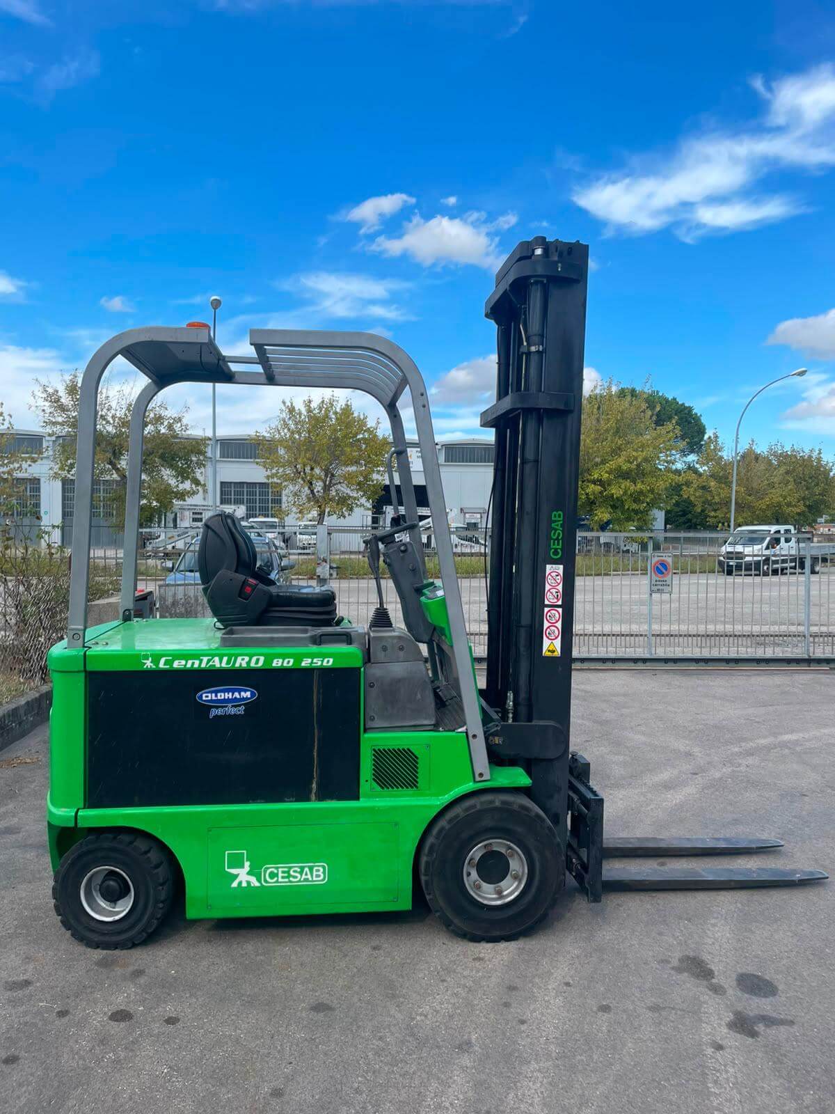 Carrello elevatore Cesab Centauro 250
